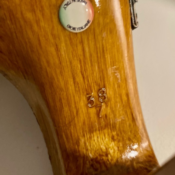 Gioie Italiane Handcrafted Clogged Mule Heels - Picture 8 of 12